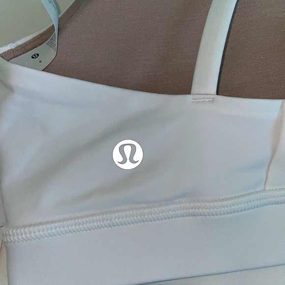 NWT Lululemon White Energy Bra Size 6 - Picture 5 of 8